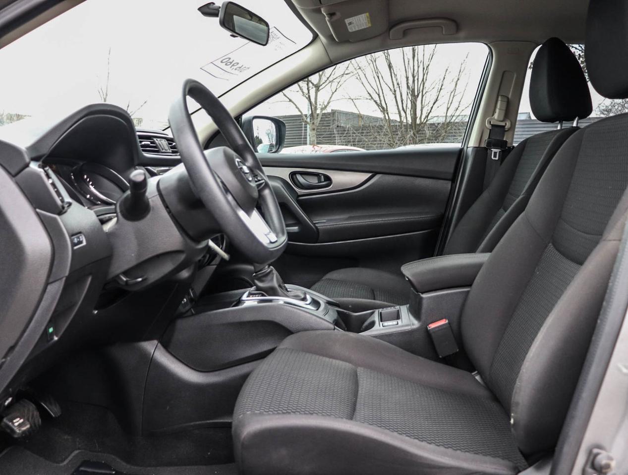 2019 Nissan Qashqai S FWD !!! NO ACCIDENTS !!! 17 ALLOYS   HEATED SEAT Photo