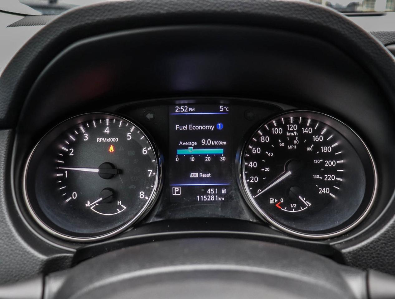 2019 Nissan Qashqai S FWD !!! NO ACCIDENTS !!! 17 ALLOYS   HEATED SEAT Photo