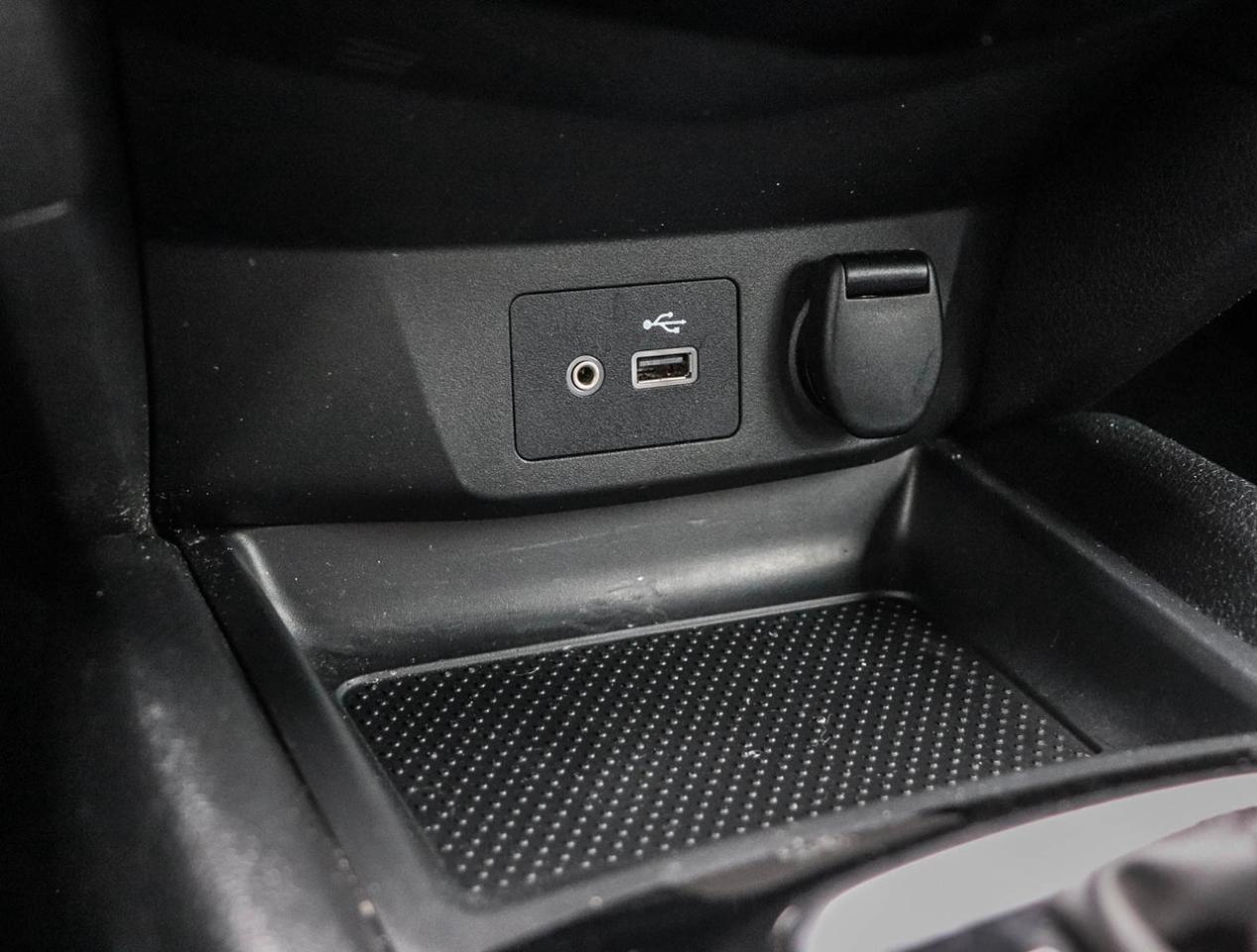 2019 Nissan Qashqai S FWD !!! NO ACCIDENTS !!! 17 ALLOYS   HEATED SEAT Photo