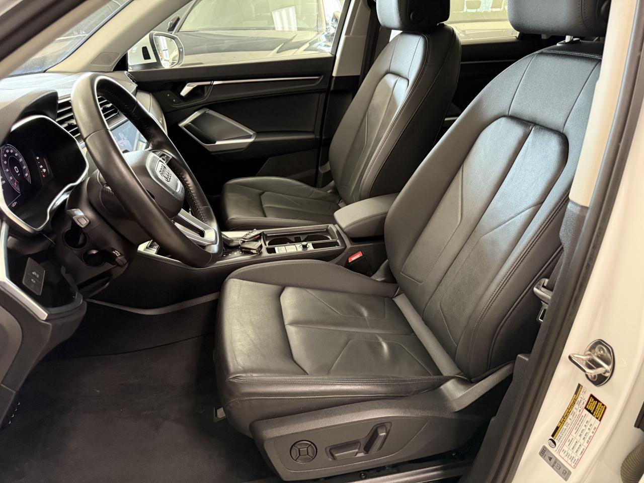 2020 Audi Q3 Progressiv 45 TFSI quattro**NO ACCIDENTS*S-LINE** Photo