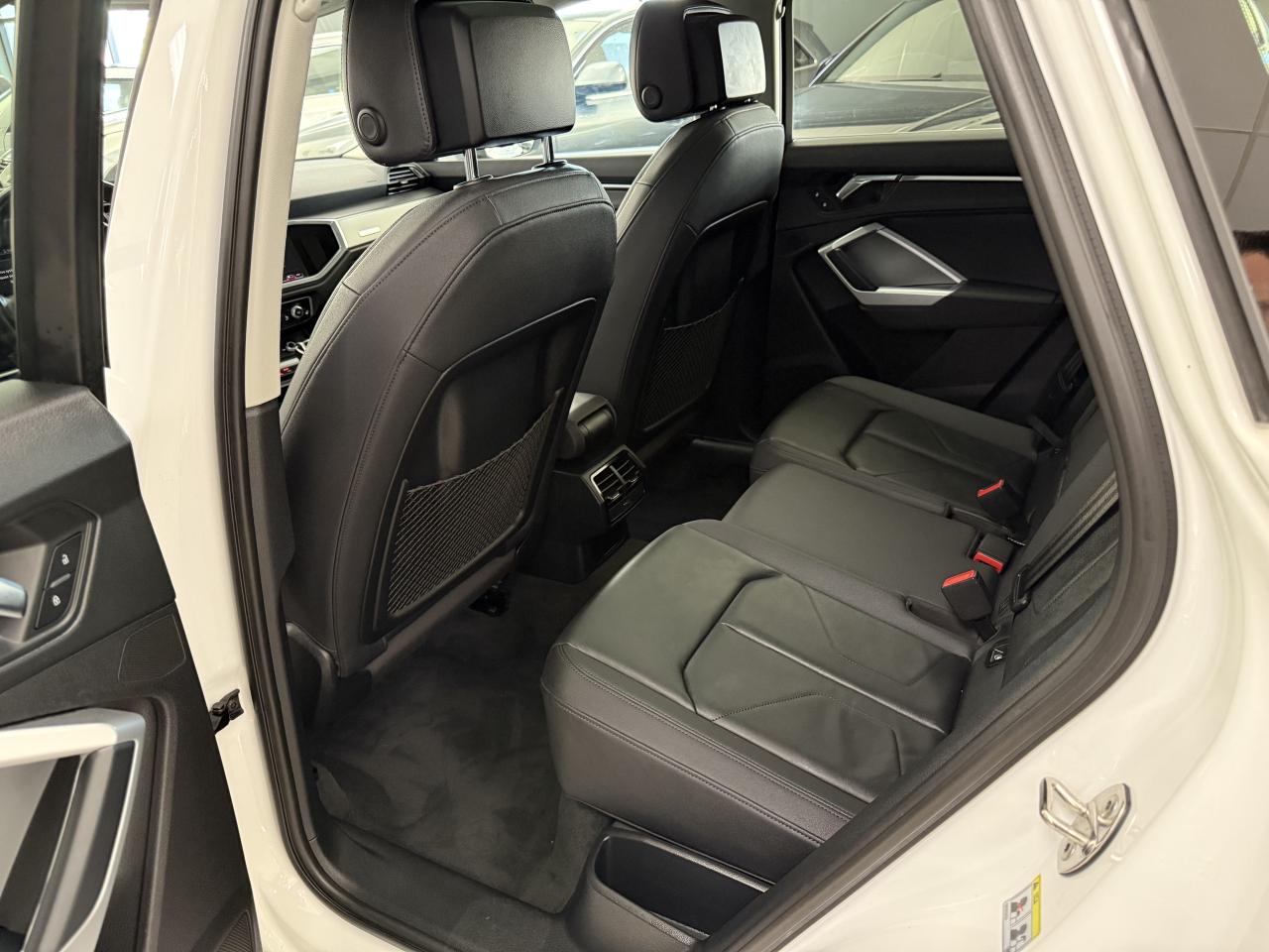 2020 Audi Q3 Progressiv 45 TFSI quattro**NO ACCIDENTS*S-LINE** Photo