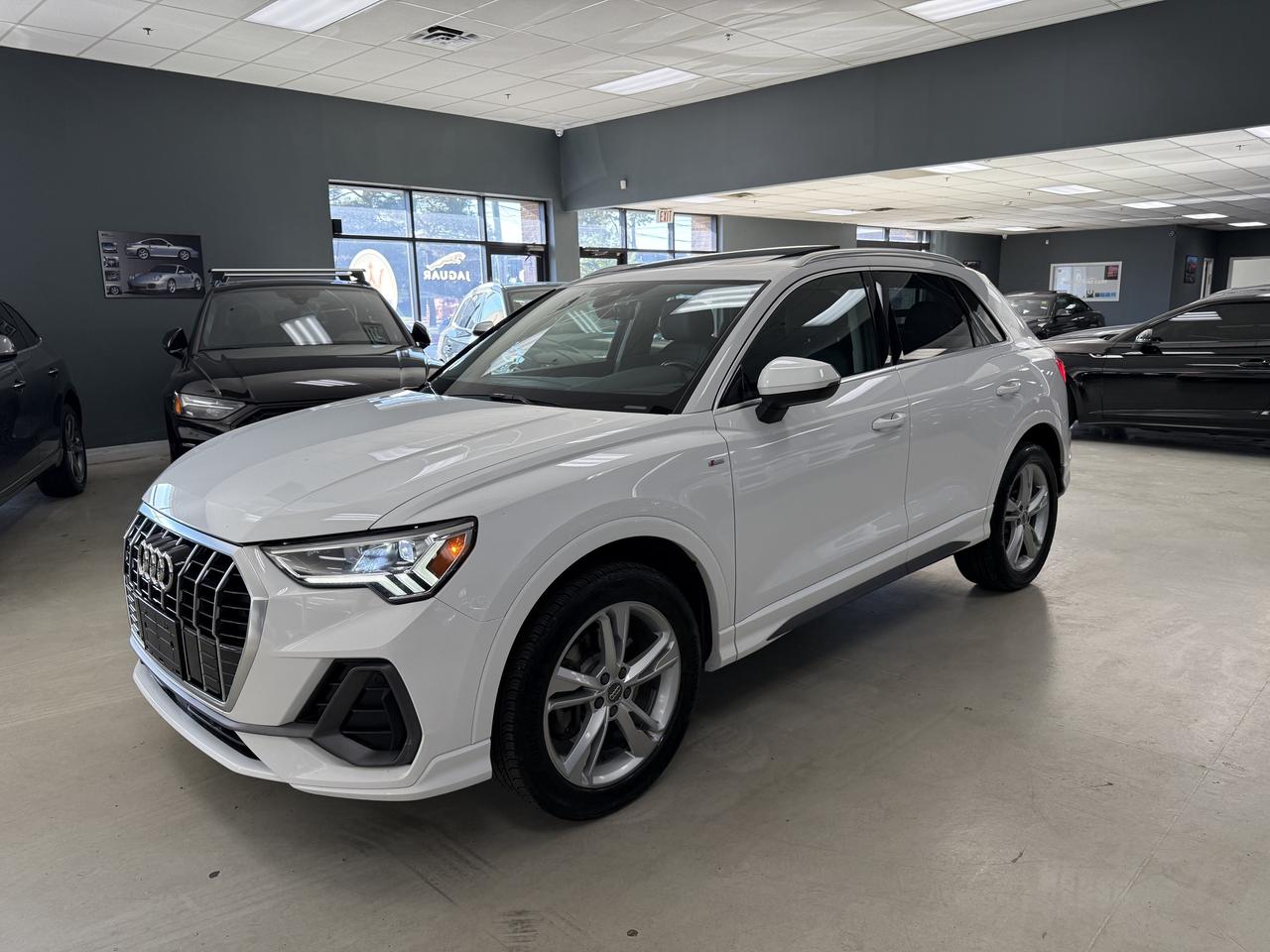 2020 Audi Q3 Progressiv 45 TFSI quattro**NO ACCIDENTS*S-LINE** Photo0