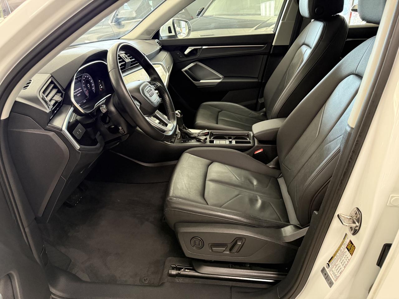 2020 Audi Q3 Progressiv 45 TFSI quattro**NO ACCIDENTS*S-LINE** Photo