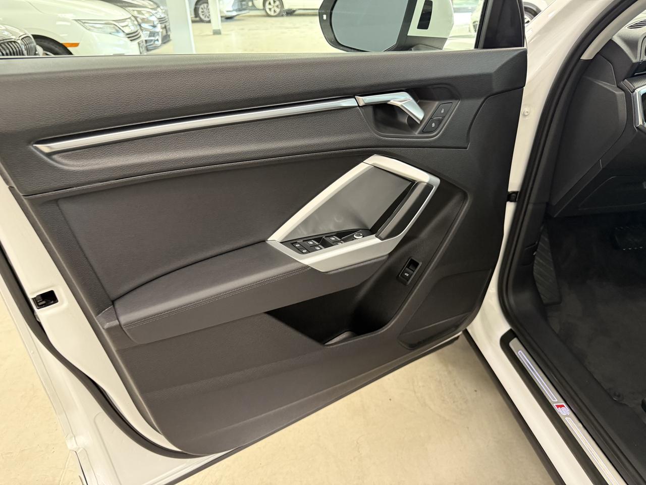 2020 Audi Q3 Progressiv 45 TFSI quattro**NO ACCIDENTS*S-LINE** Photo