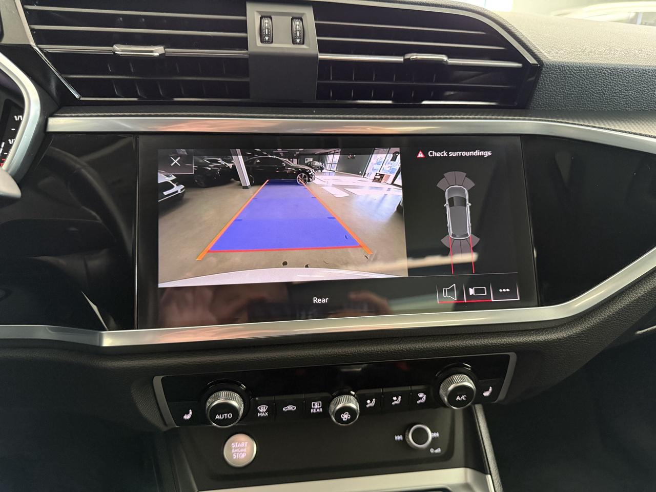 2020 Audi Q3 Progressiv 45 TFSI quattro**NO ACCIDENTS*S-LINE** Photo