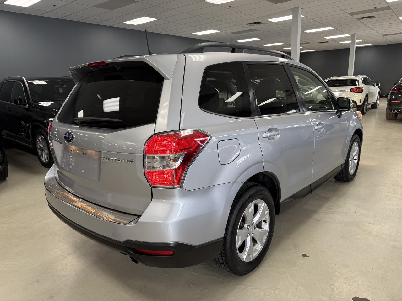 2015 Subaru Forester 5dr Wgn CVT 2.5i Limited Pkg VERY CLEAN Photo