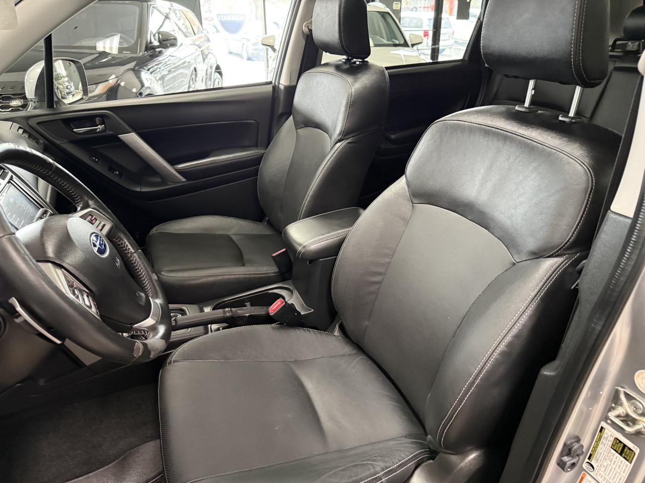 2015 Subaru Forester 5dr Wgn CVT 2.5i Limited Pkg VERY CLEAN Photo