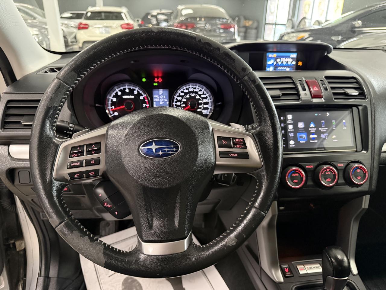 2015 Subaru Forester 5dr Wgn CVT 2.5i Limited Pkg VERY CLEAN Photo