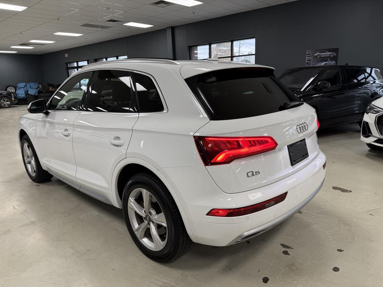 2018 Audi Q5 2.0 TFSI quattro Progressiv S tronic Photo2