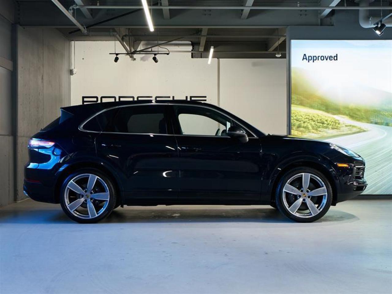 2023 Porsche Cayenne  Photo