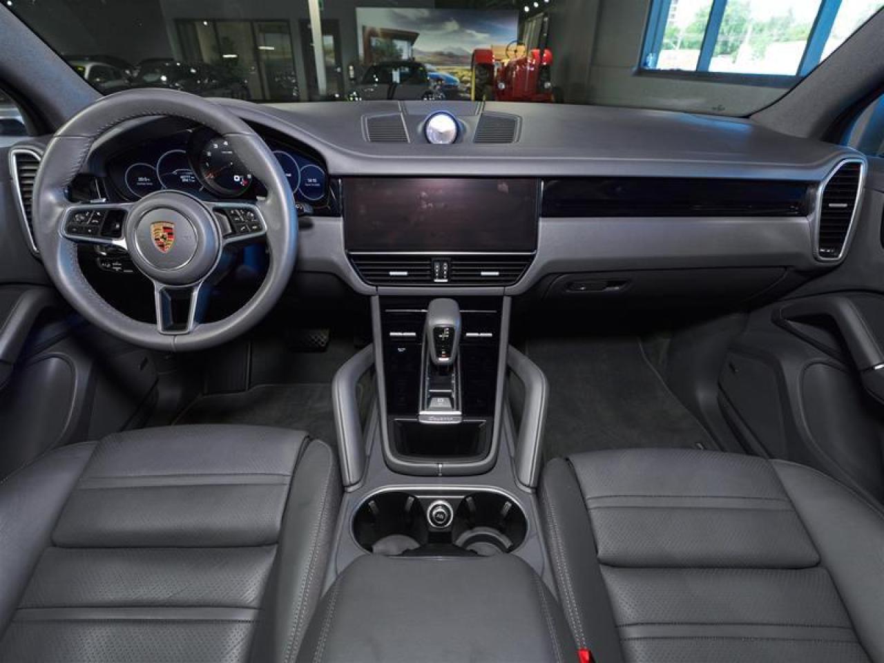 2023 Porsche Cayenne  Photo