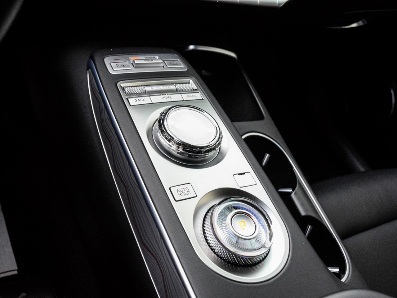 2023 Genesis GV70 2.5T Advanced AWD *1Owner/No Accident Records* Photo