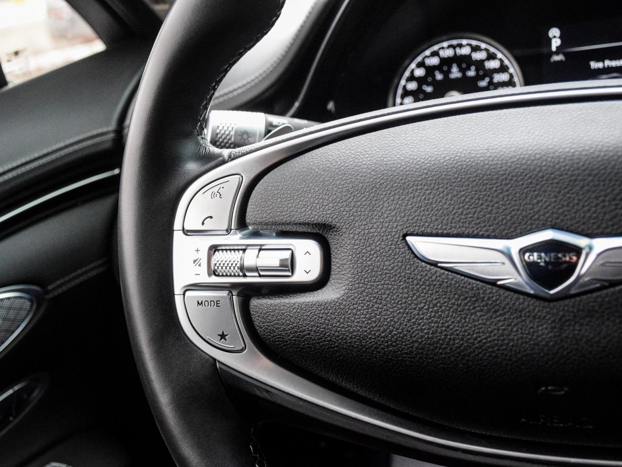 2023 Genesis GV70 2.5T Advanced AWD *1Owner/No Accident Records* Photo