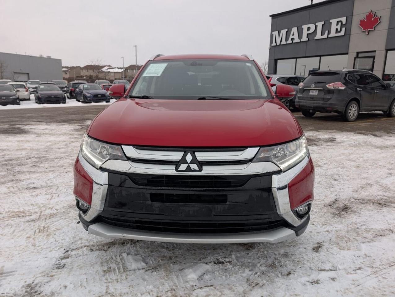 2017 Mitsubishi Outlander ES AWD   LEATHER   SUNROOF   CAMERA Photo2