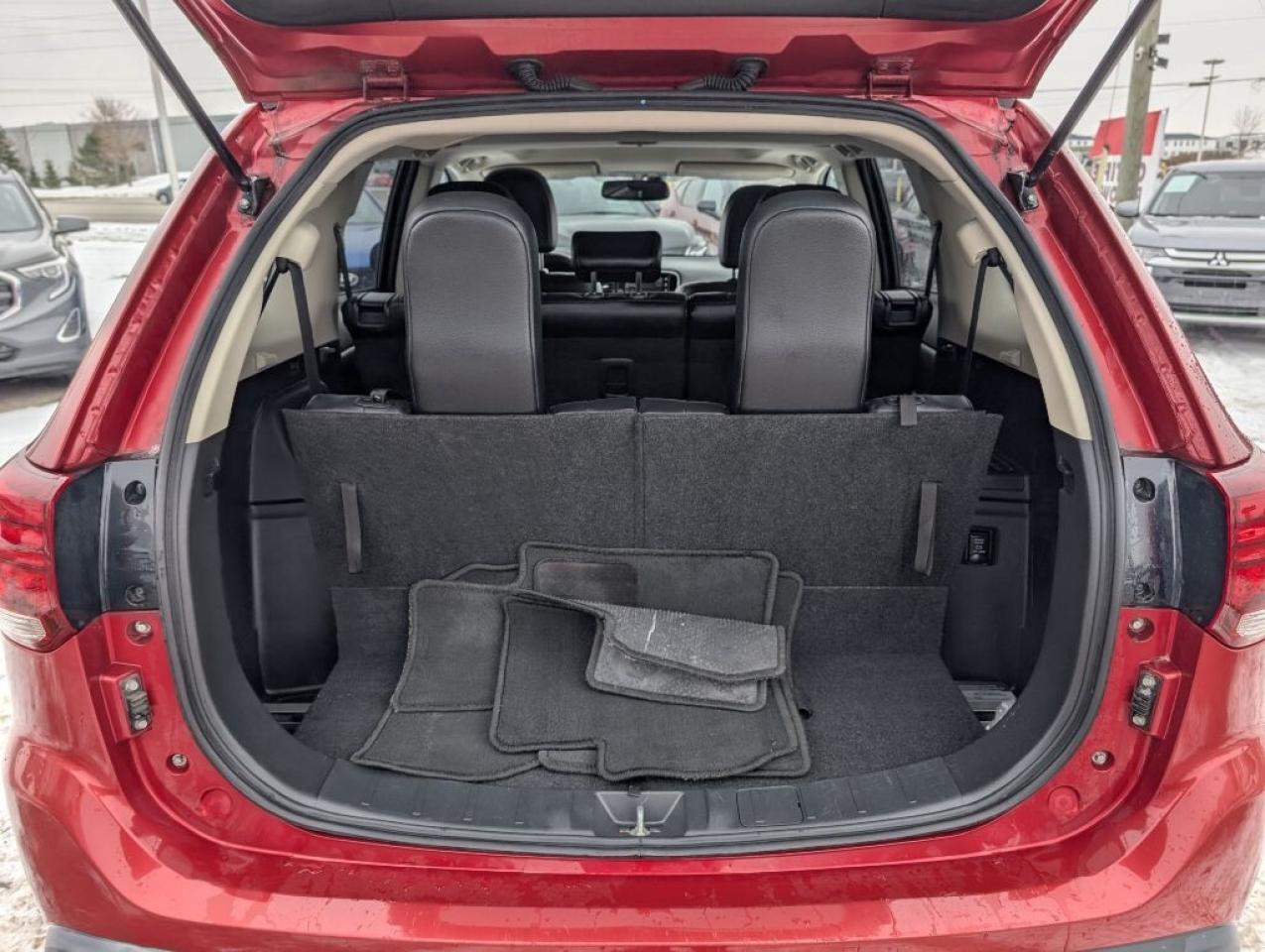 2017 Mitsubishi Outlander ES AWD   LEATHER   SUNROOF   CAMERA Photo