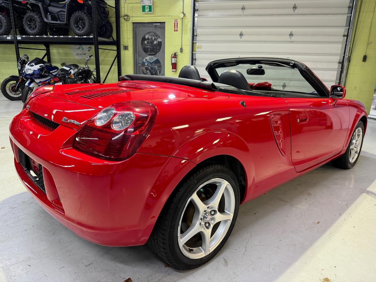 2003 Toyota MR2 SPYDER   CONVERTIBLE   MANUAL Photo