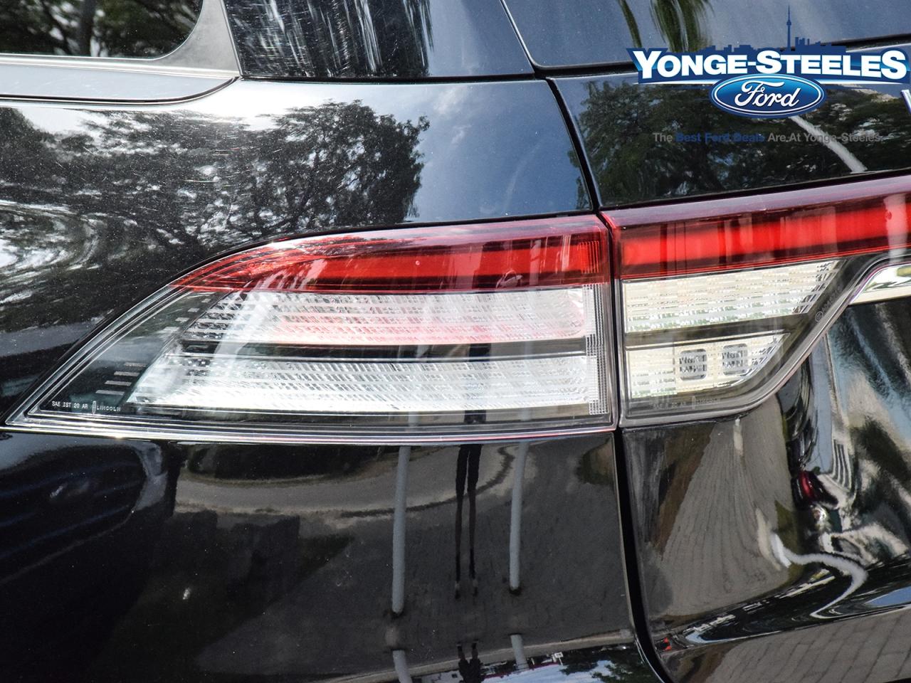 2023 Lincoln Aviator RESERVE 201A JET PACKAGE ONE OWNER NO ACCIDENT Photo