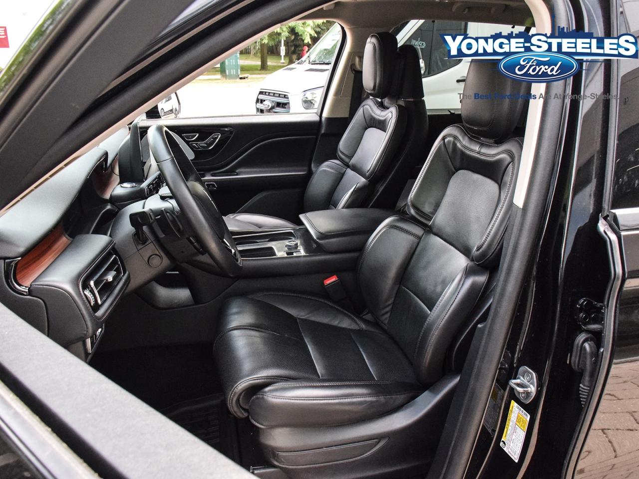 2023 Lincoln Aviator RESERVE 201A JET PACKAGE ONE OWNER NO ACCIDENT Photo