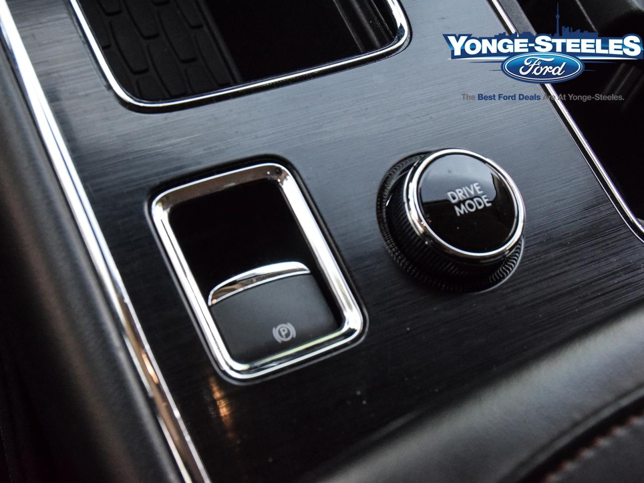 2023 Lincoln Aviator RESERVE 201A JET PACKAGE ONE OWNER NO ACCIDENT Photo