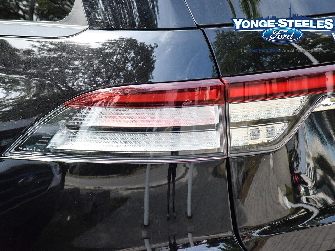 2023 Lincoln Aviator RESERVE 201A JET PACKAGE ONE OWNER NO ACCIDENT Photo