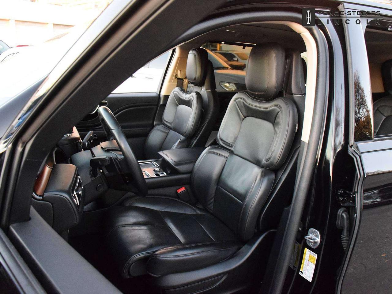 2023 Lincoln Aviator RESERVE 201A JET PACKAGE ONE OWNER NO ACCIDENT Photo