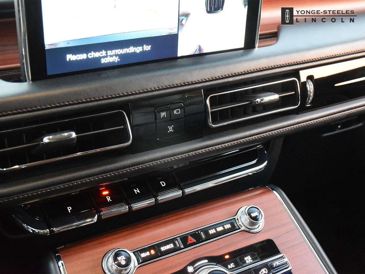 2023 Lincoln Aviator RESERVE 201A JET PACKAGE ONE OWNER NO ACCIDENT Photo