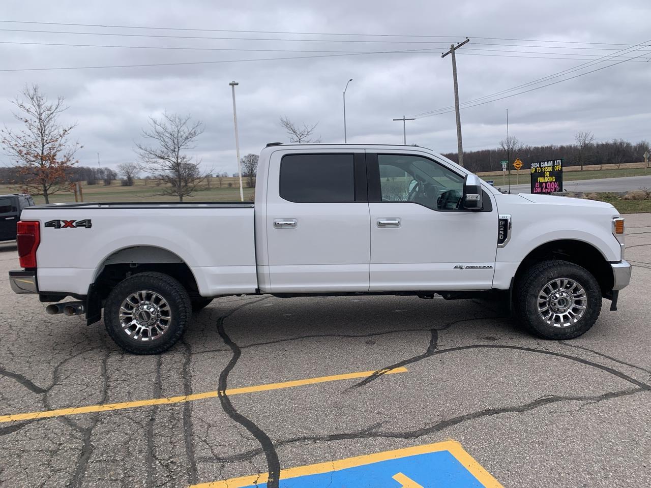 2020 Ford F-250 DIESEL XLT 4WD Crew Cab 6.75' Box Photo