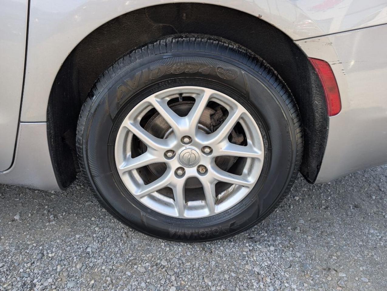 2017 Chrysler Pacifica Touring   DVD   POWER SLIDING DOORS   POWER LIFTGA Photo