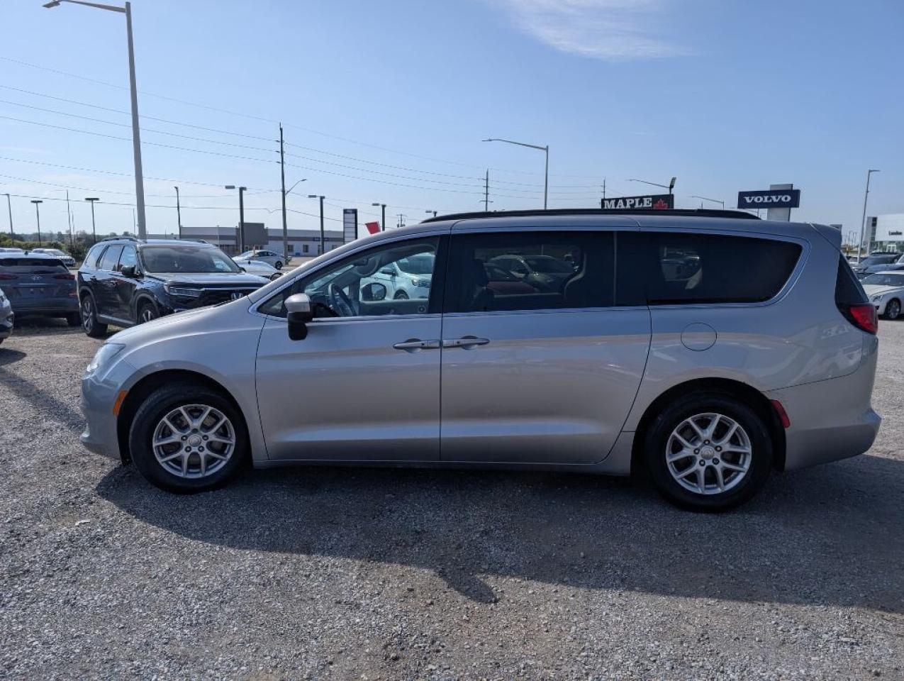 2017 Chrysler Pacifica Touring   DVD   POWER SLIDING DOORS   POWER LIFTGA Photo