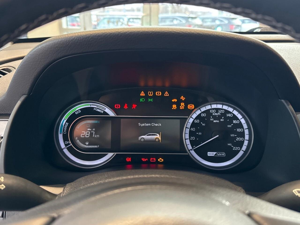 2019 Kia NIRO SX Touring FWD Photo