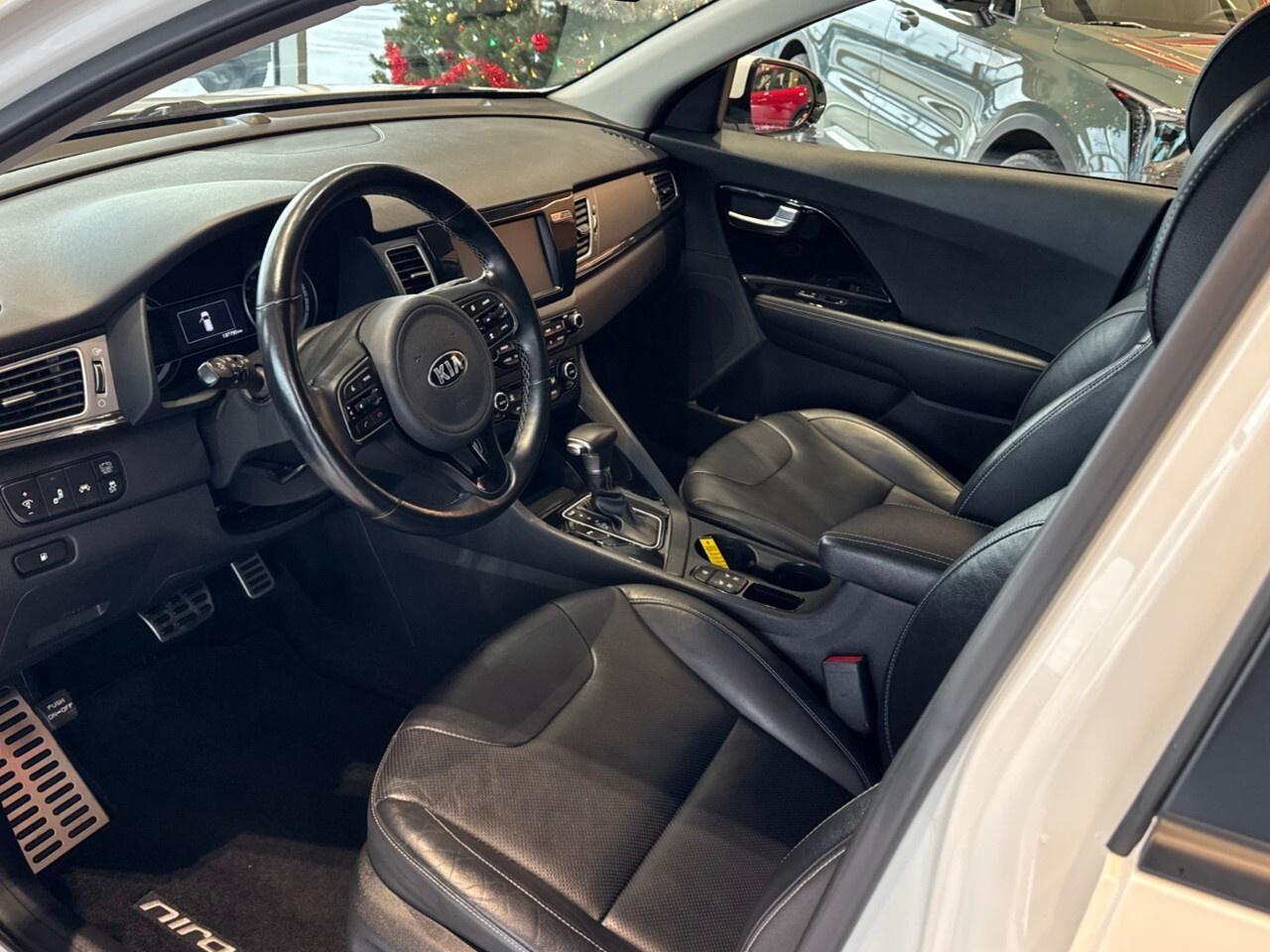 2019 Kia NIRO SX Touring FWD Photo