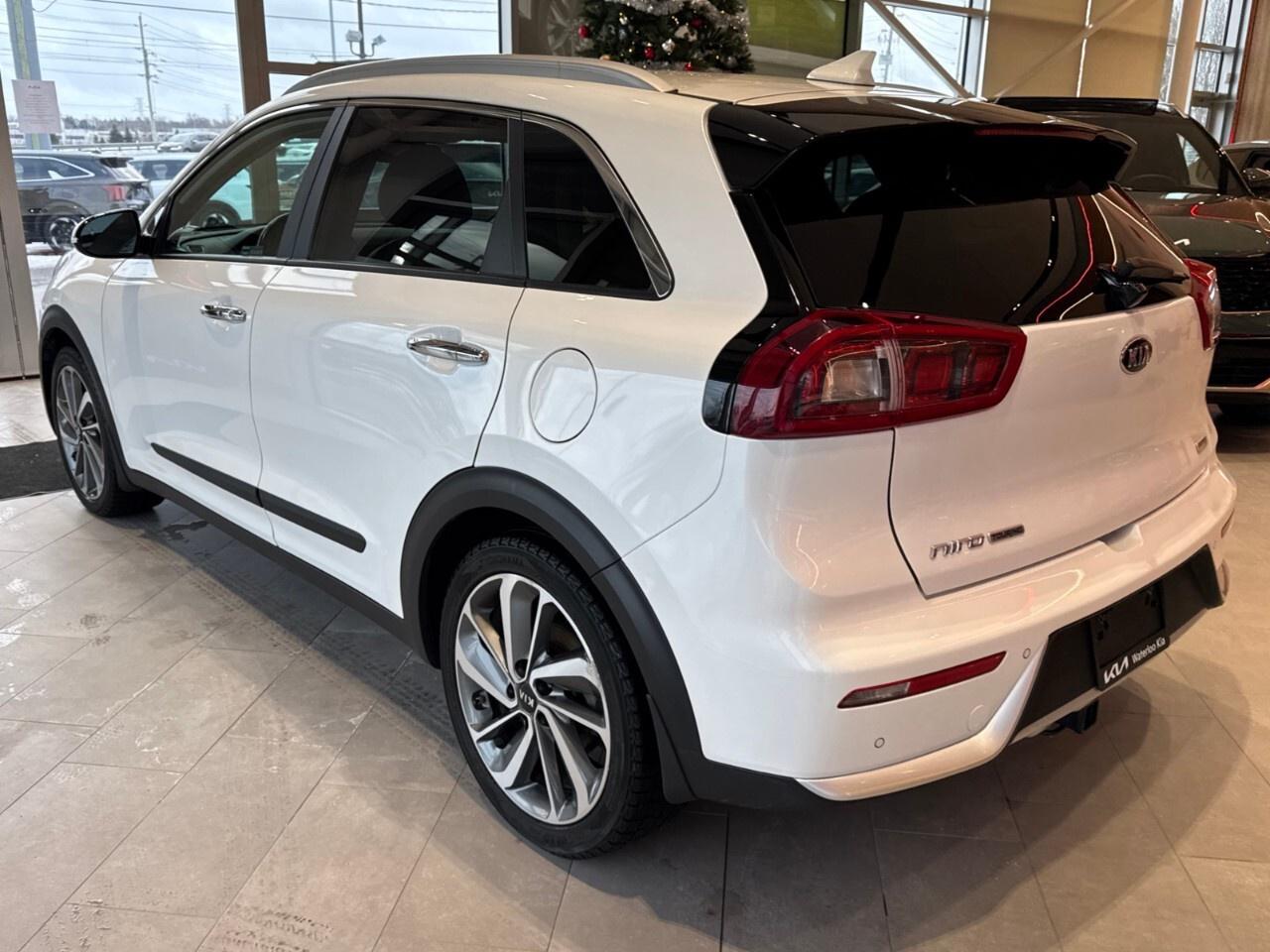 2019 Kia NIRO SX Touring FWD Photo