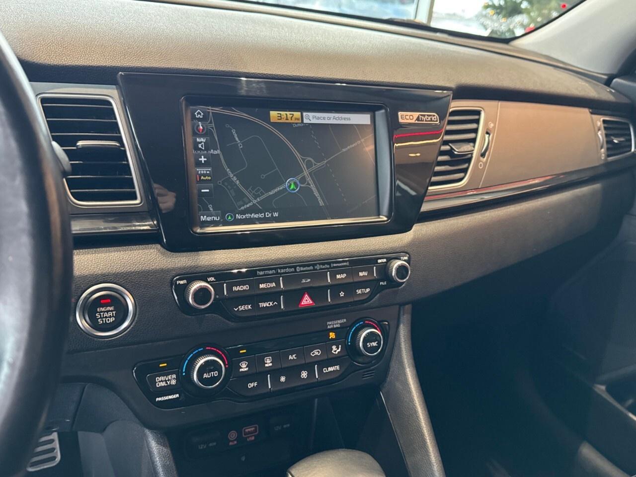 2019 Kia NIRO SX Touring FWD Photo