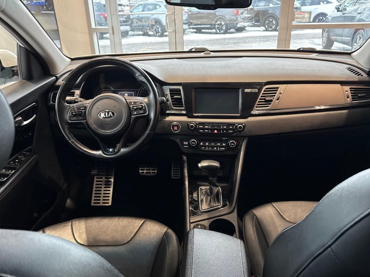 2019 Kia NIRO SX Touring FWD Photo