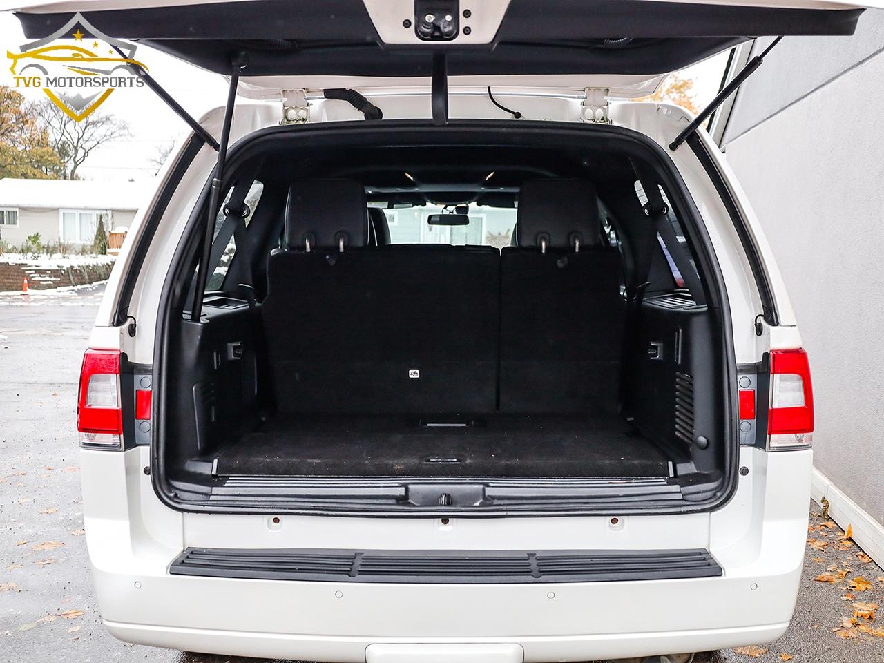 2016 Lincoln Navigator RESERVE 4WD PWR BOARDS - CERTIFIED! Photo