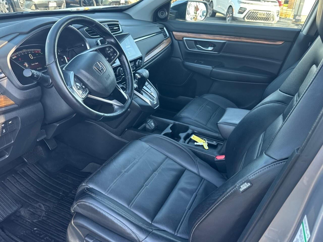 2018 Honda CR-V Touring AWD Photo