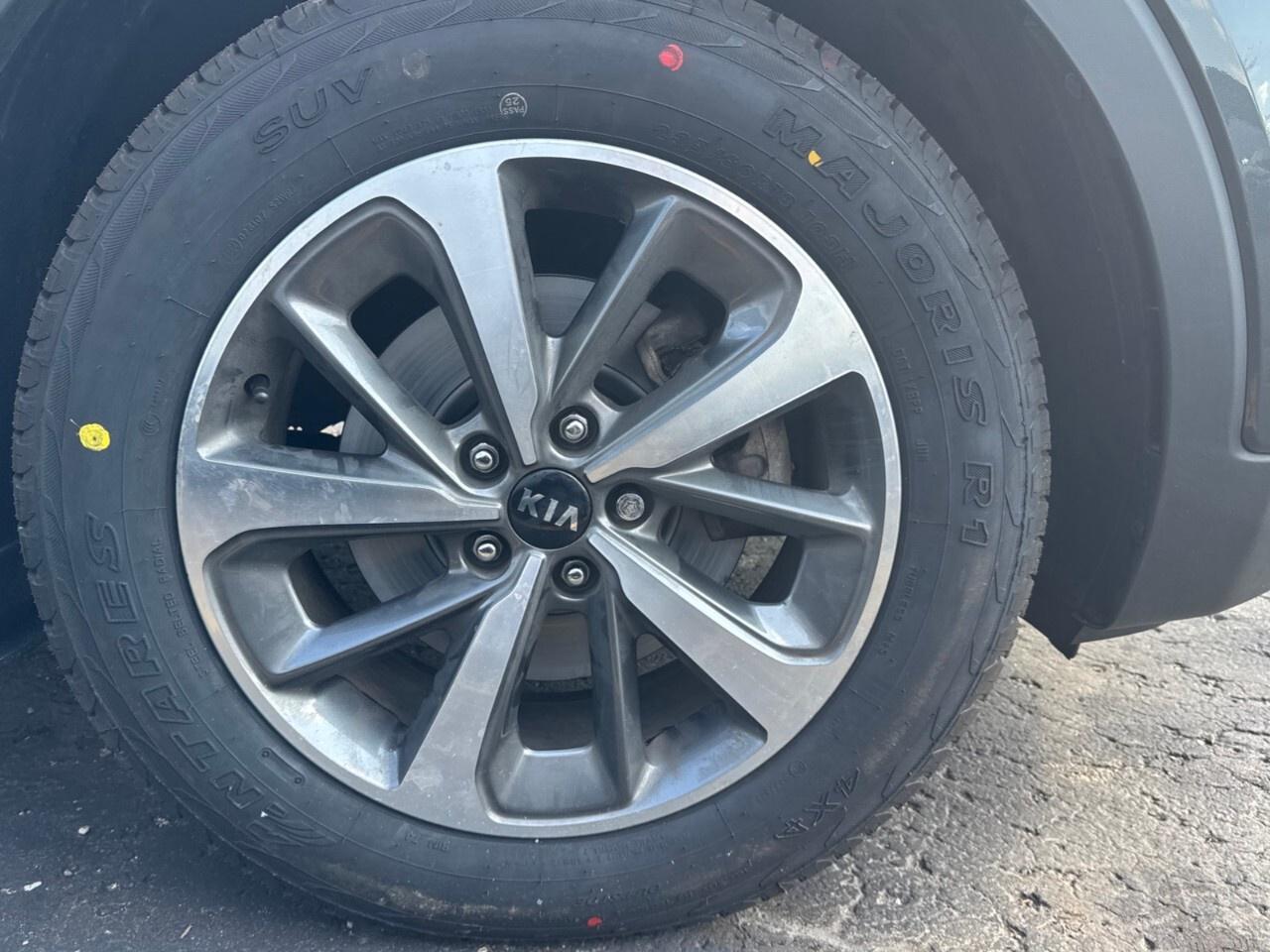 2020 Kia Sorento EX V6 AWD Photo