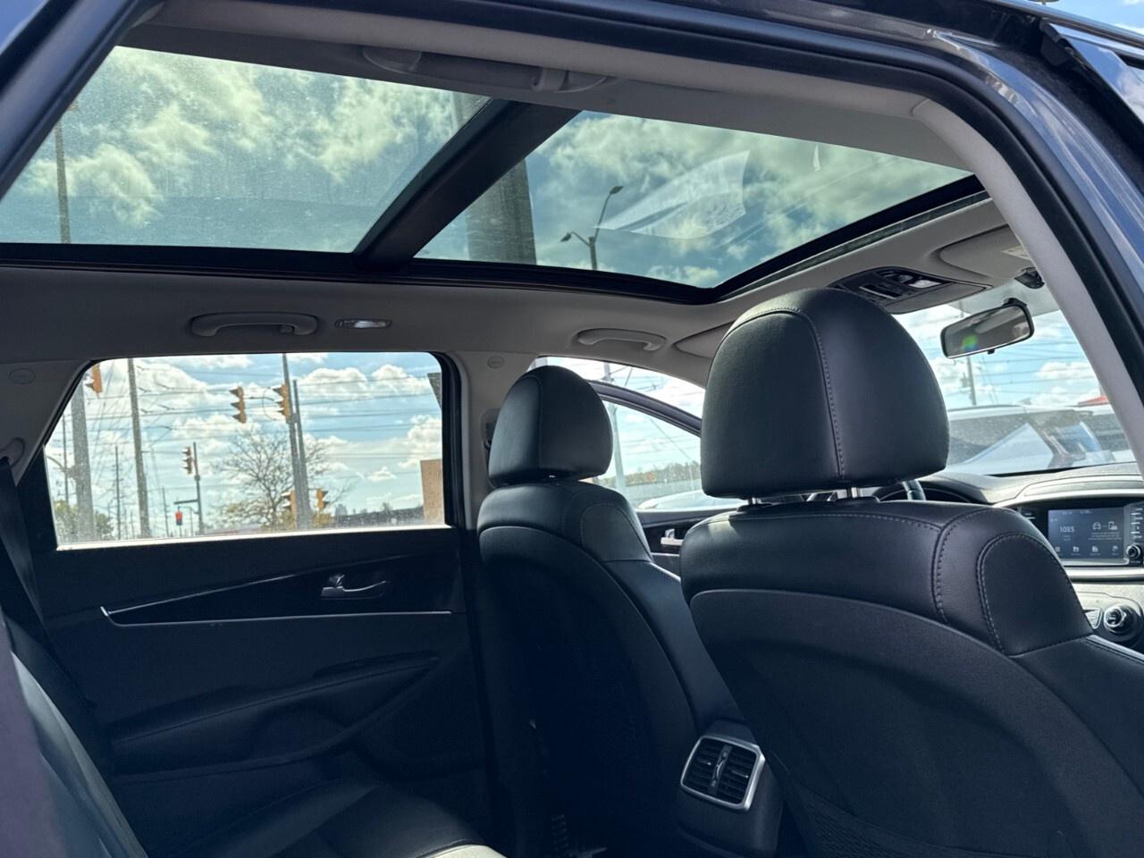 2020 Kia Sorento EX V6 AWD Photo