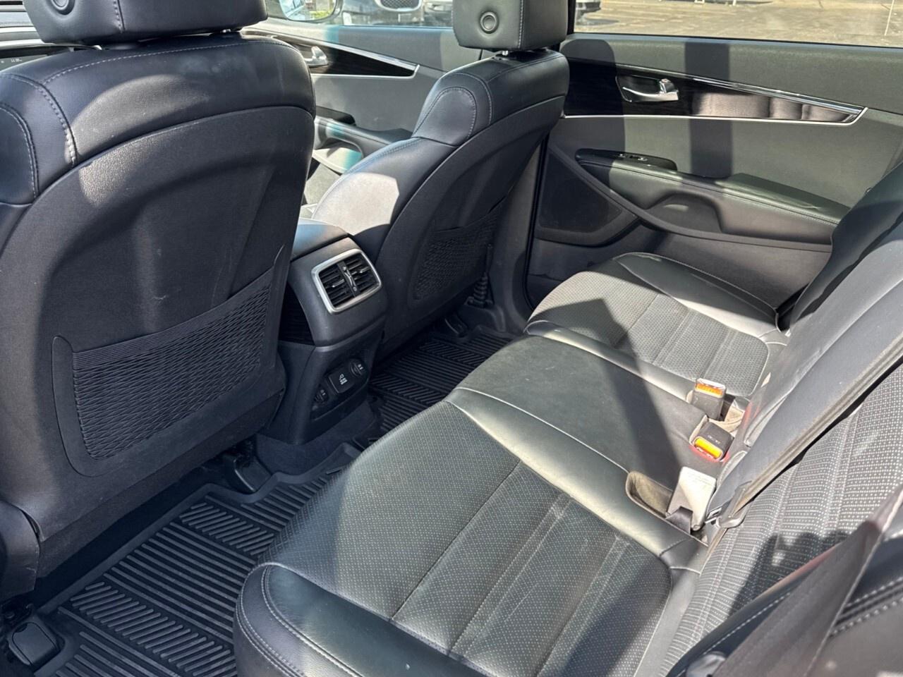 2020 Kia Sorento EX V6 AWD Photo