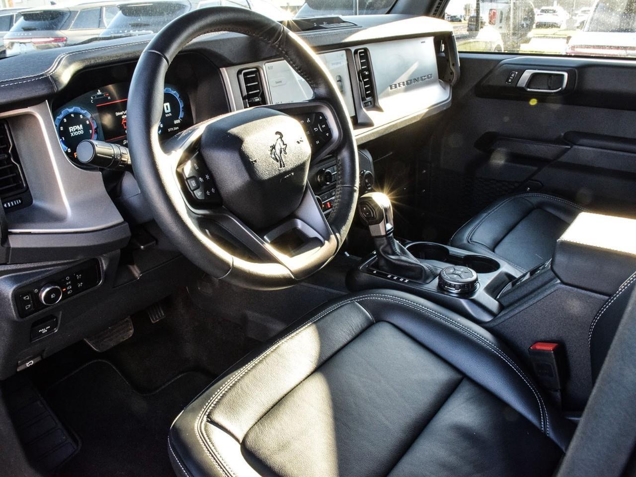 2025 Ford Bronco Outer Banks   5.99% for up to 84 Months O.A.C. Photo