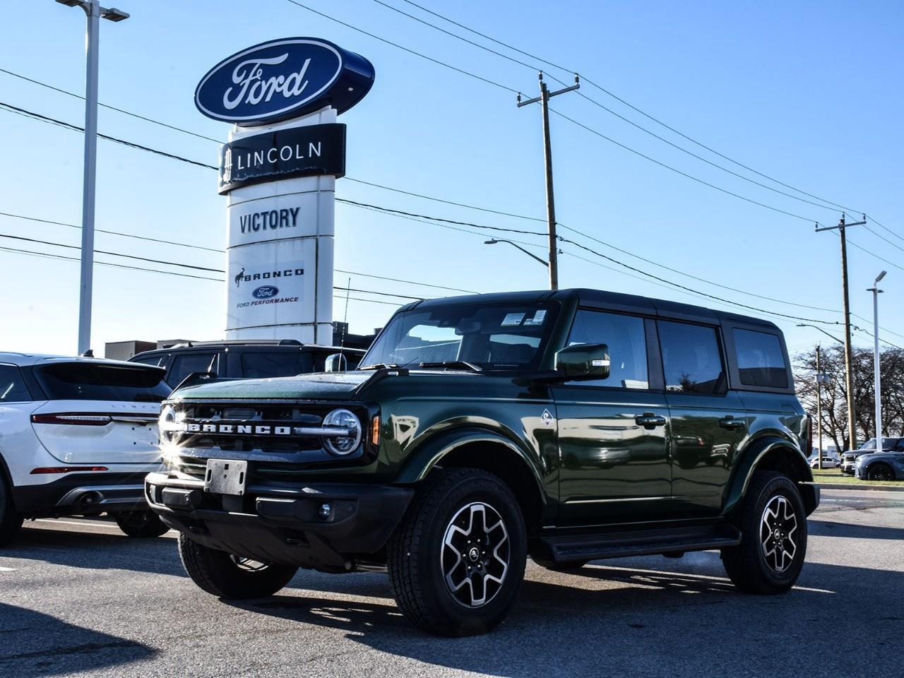 2025 Ford Bronco Outer Banks   5.99% for up to 84 Months O.A.C. Photo