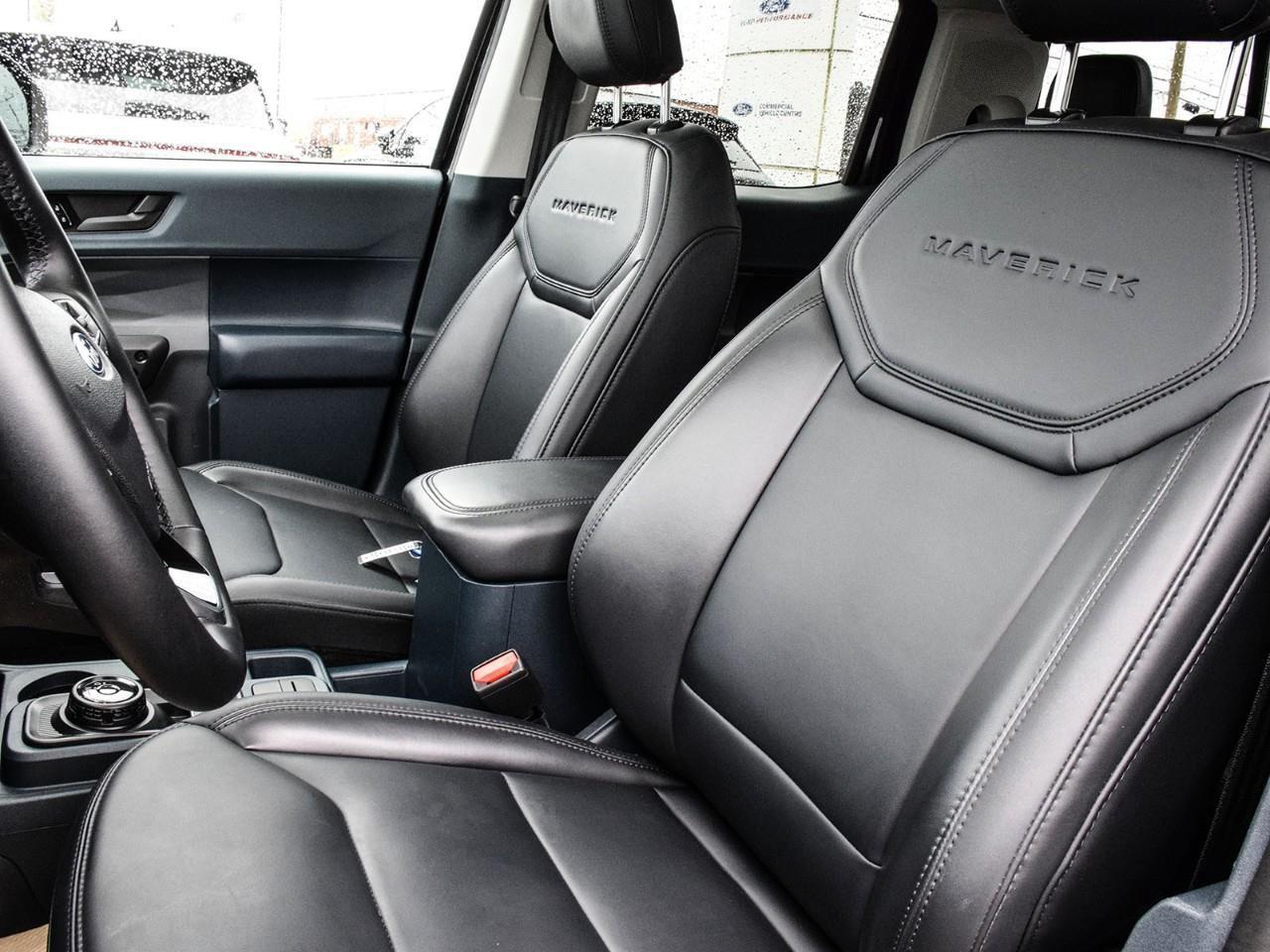 2025 Ford Maverick Lariat 4.99% up to 84 Months O.A.C   Lease Me! Photo