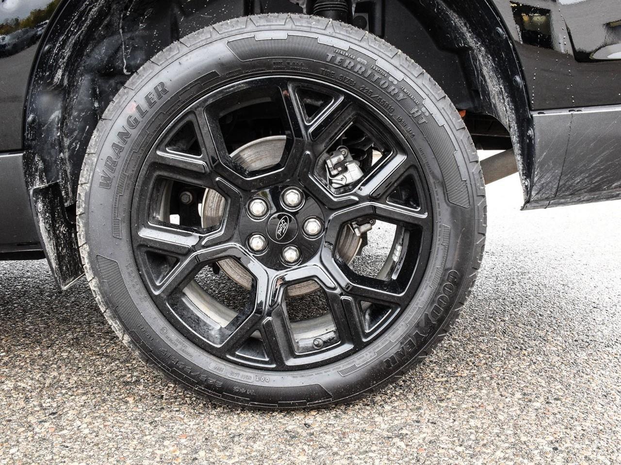 2025 Ford Maverick Lariat 4.99% up to 84 Months O.A.C   Lease Me! Photo