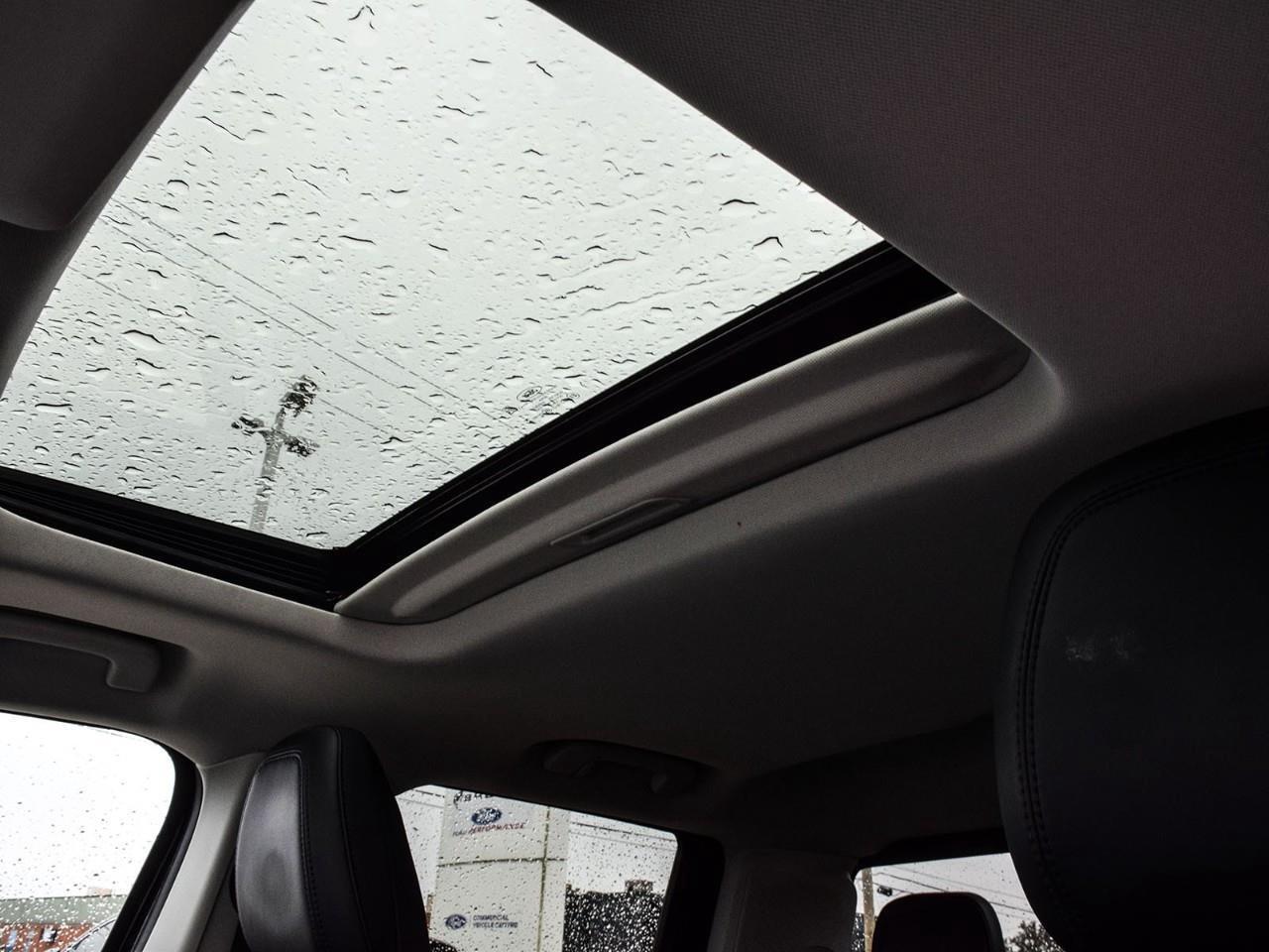 2025 Ford Maverick Lariat 4.99% up to 84 Months O.A.C   Lease Me! Photo