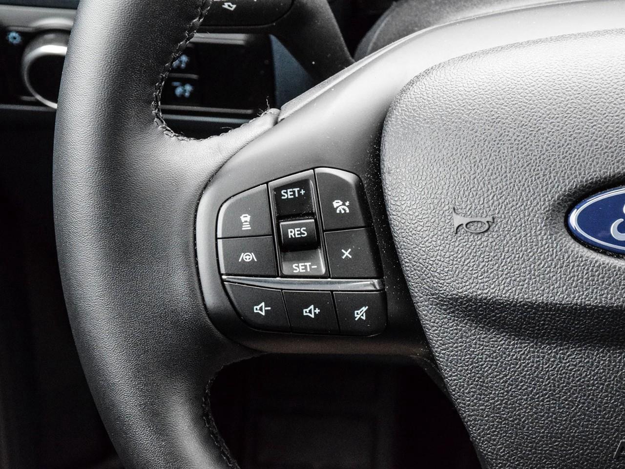 2025 Ford Maverick Lariat 4.99% up to 84 Months O.A.C   Lease Me! Photo