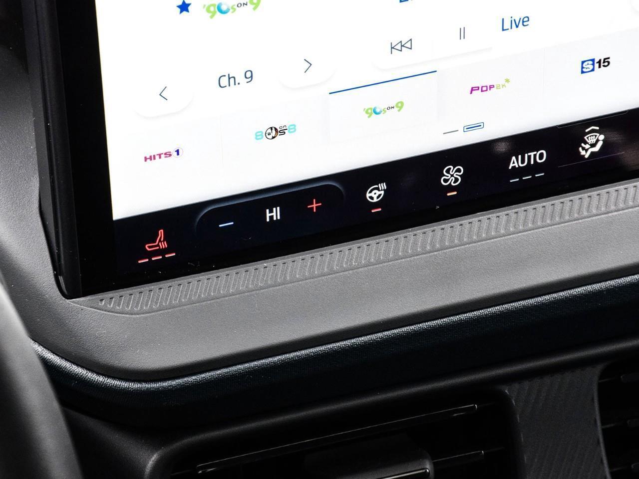 2025 Ford Maverick Lariat 4.99% up to 84 Months O.A.C   Lease Me! Photo