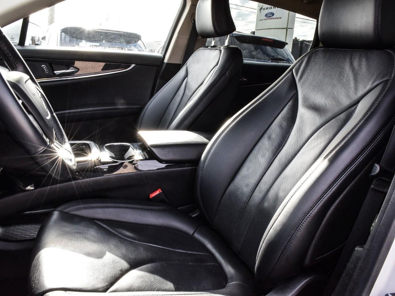 2022 Lincoln Nautilus Reserve 201A   ACC + Lane Keeping Aid Photo