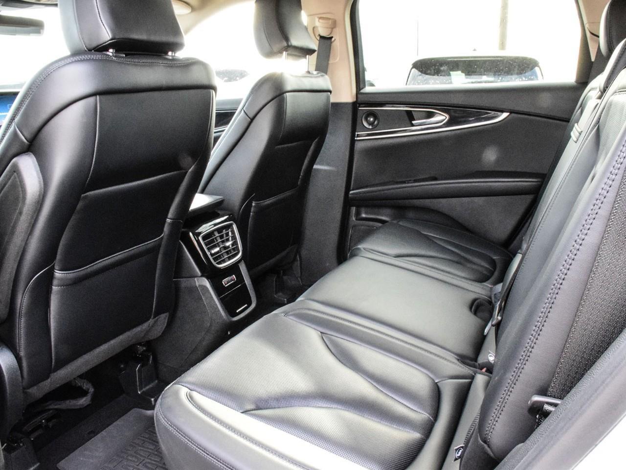 2022 Lincoln Nautilus Reserve 201A   ACC + Lane Keeping Aid Photo