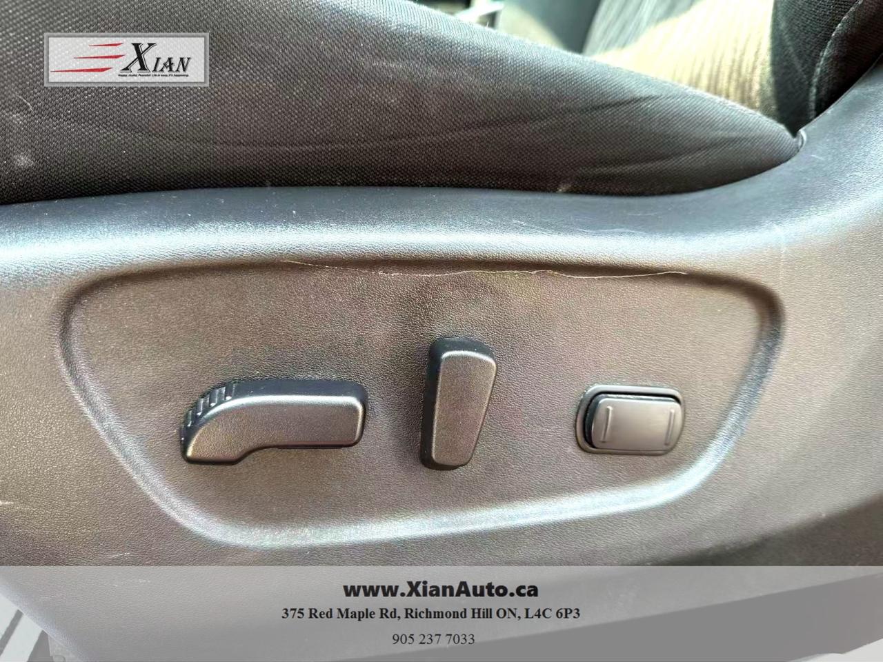 2019 Nissan Rogue AWD SV/ Clean Carfax Photo