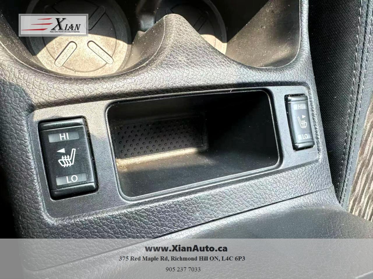 2019 Nissan Rogue AWD SV/ Clean Carfax Photo